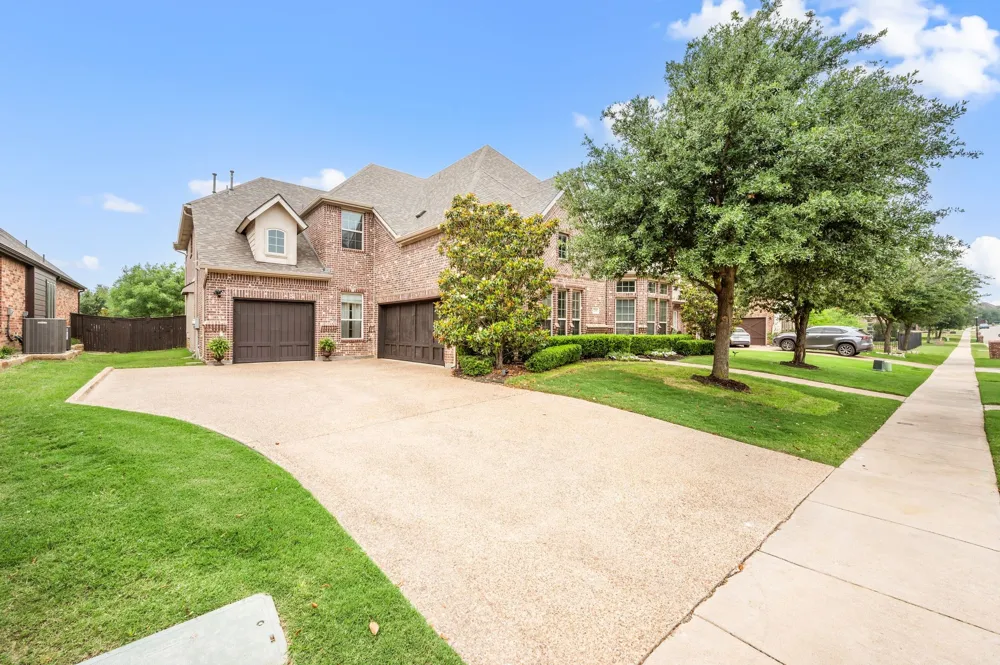 208 Silverado Trail Keller, TX 76248