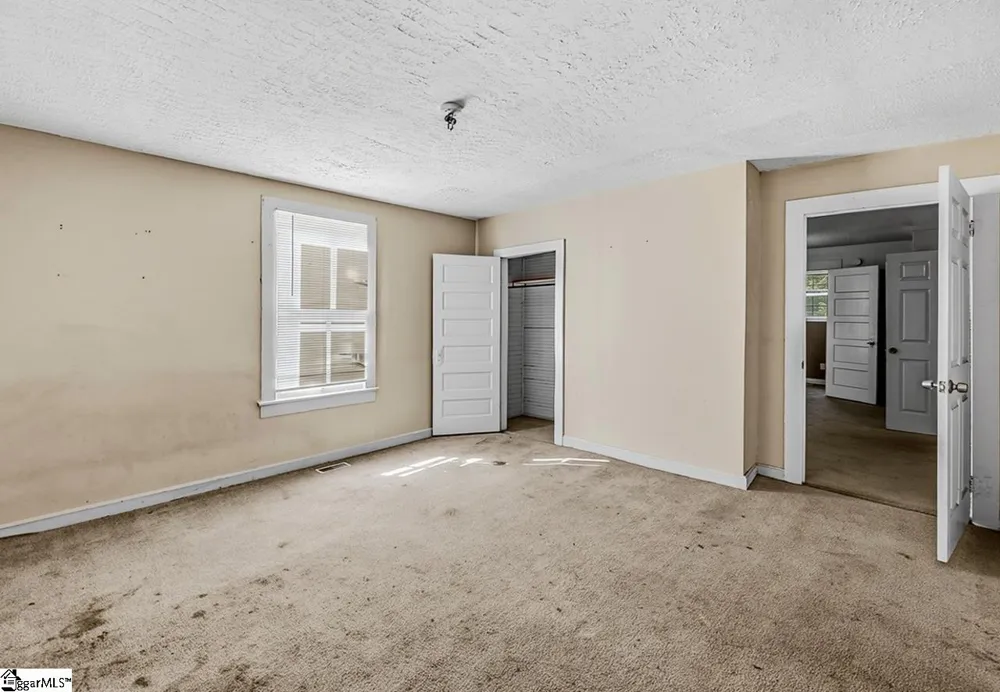 310 Hawkins Street Wellford, SC 29385