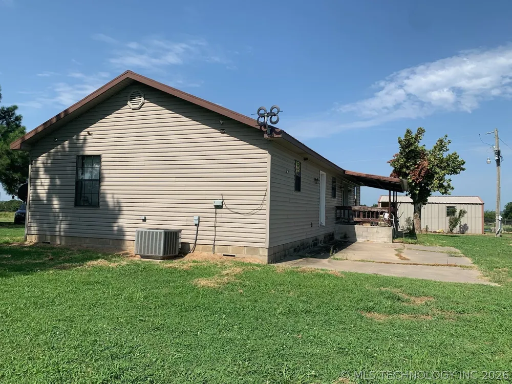 32685 W 301st Street S Bristow, OK 74010