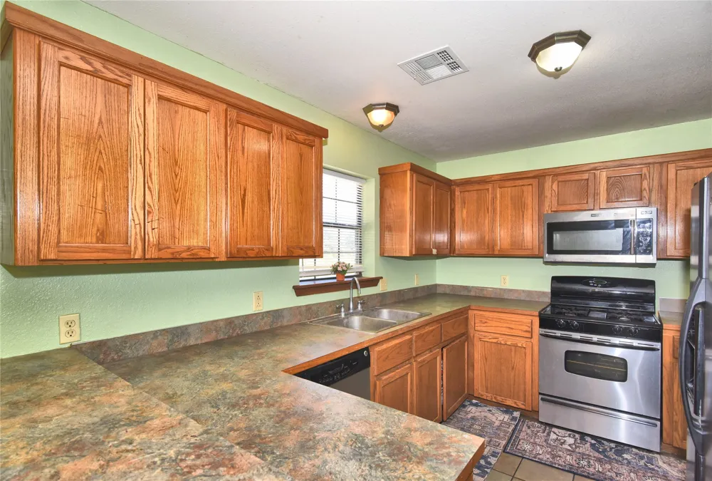 32685 W 301st Street S Bristow, OK 74010