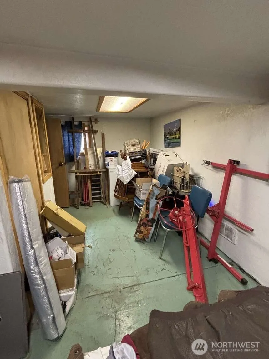 54 Adams Street Republic, WA 99166