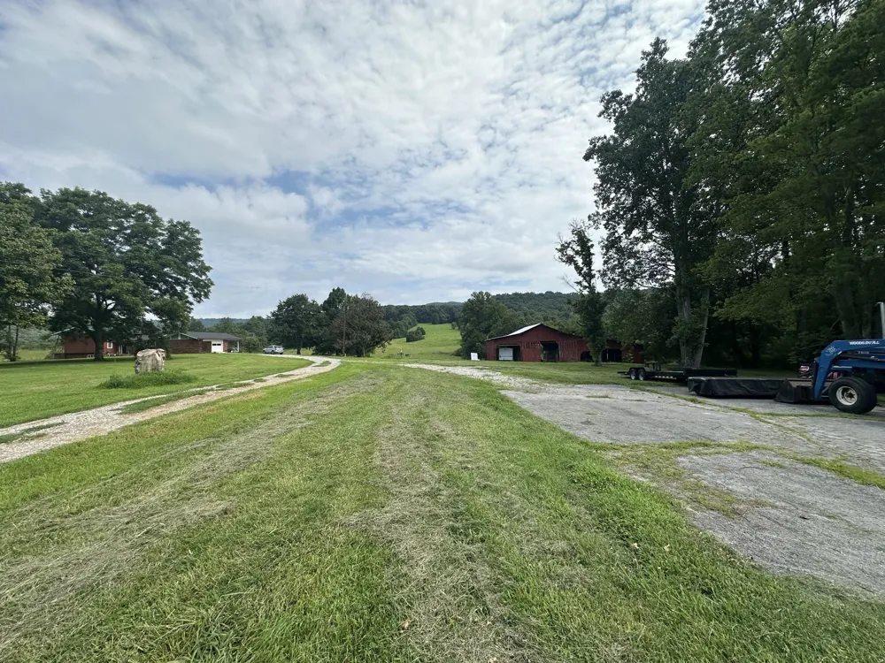 1148 Plum Creek Rd Sparta, TN 38583