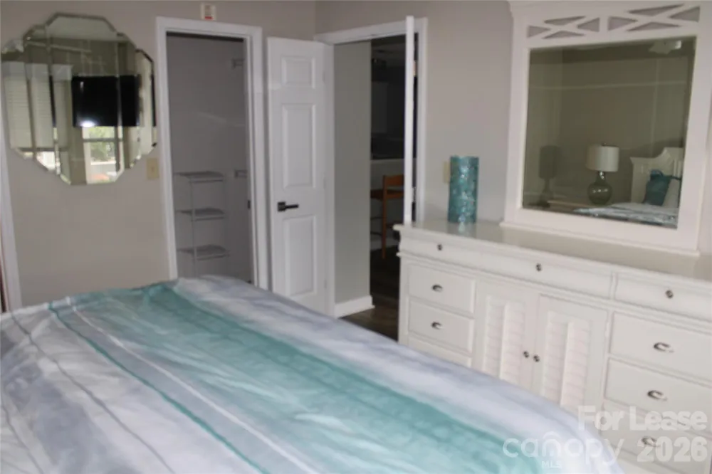17919 Kings Point Drive #E Cornelius, NC 28031