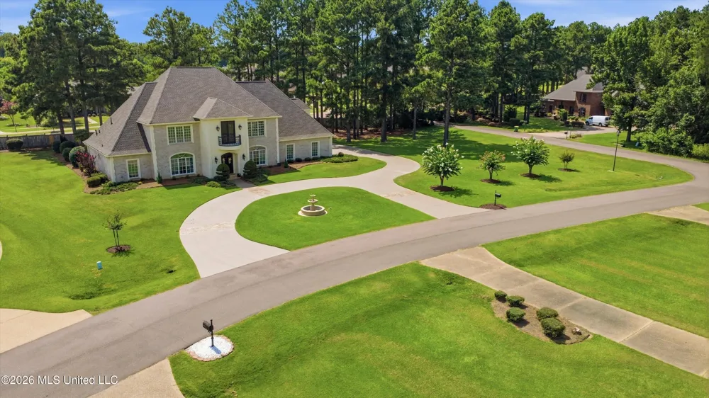 301 Pinehurst Circle Ridgeland, MS 39157