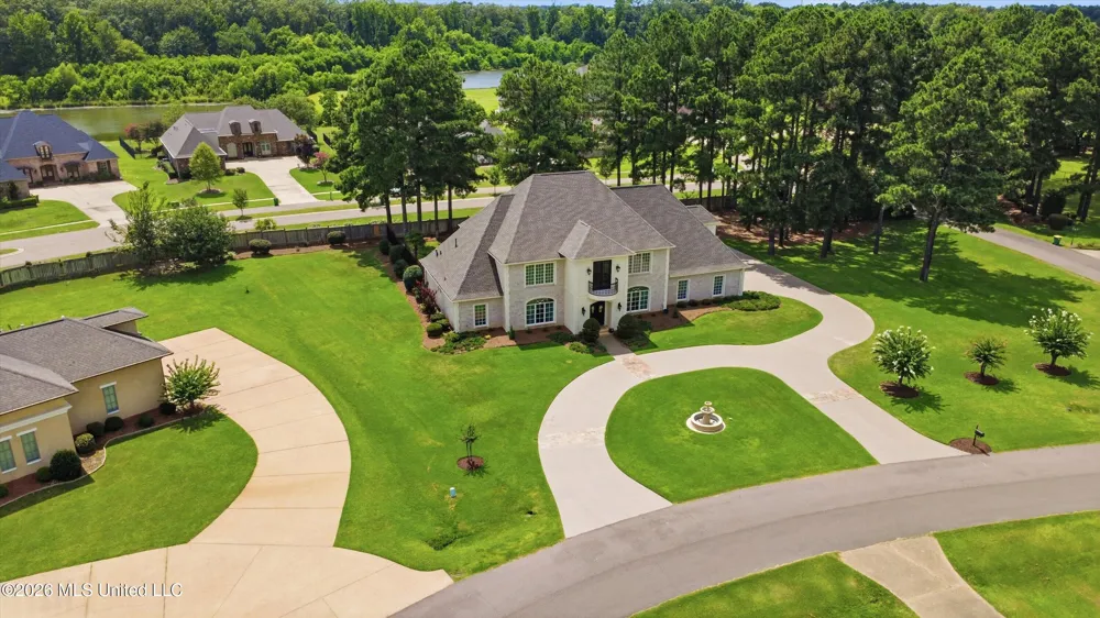 301 Pinehurst Circle Ridgeland, MS 39157