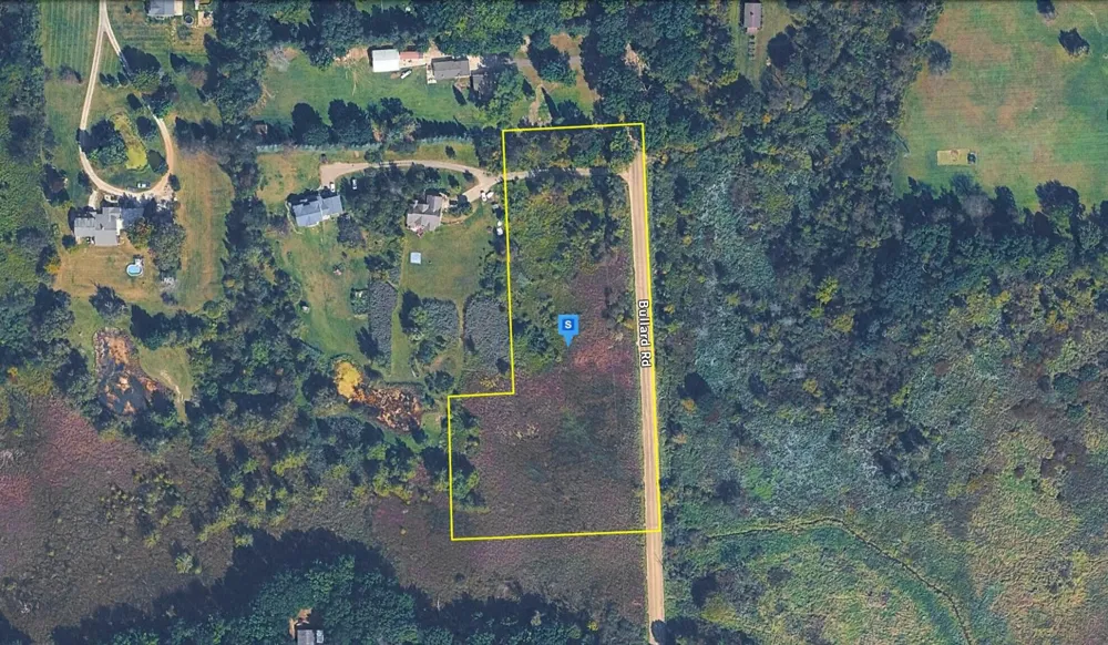 4825 Bullard Road Hartland, MI 48353