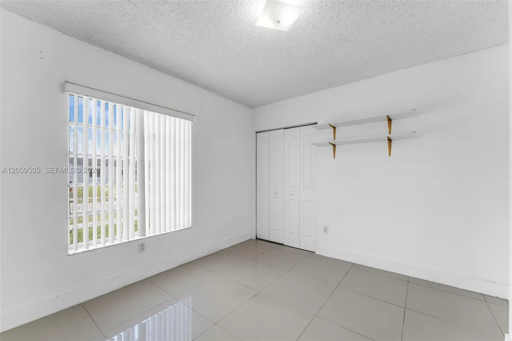 15543 SW 107th Ct Miami, FL 33157