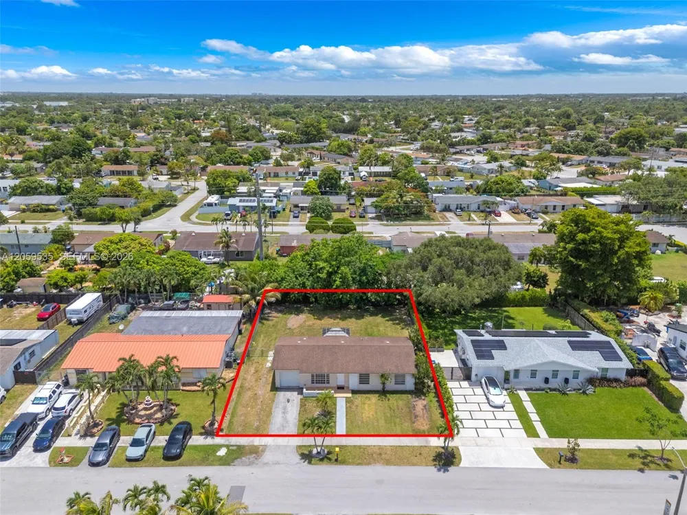 15543 SW 107th Ct Miami, FL 33157