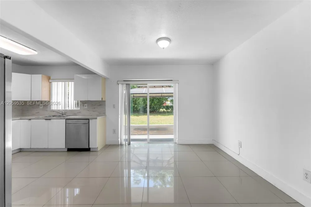 15543 SW 107th Ct Miami, FL 33157