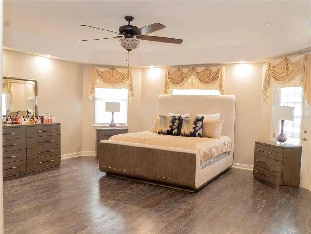 1304 OCOEE APOPKA ROAD Ocoee, FL 34761