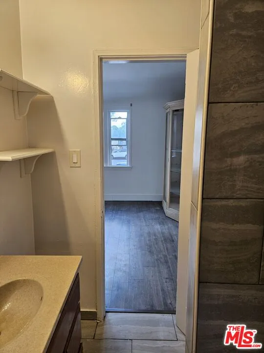 2226 Zoe Avenue Huntington Park, CA 90255