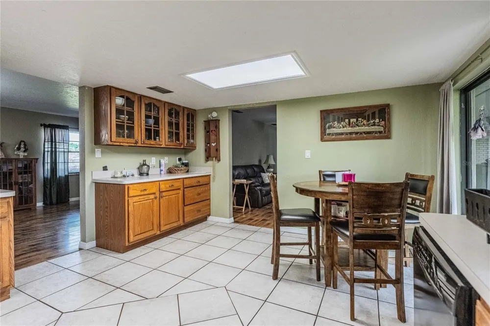 5934 RIDGE DRIVE Lakeland, FL 33813