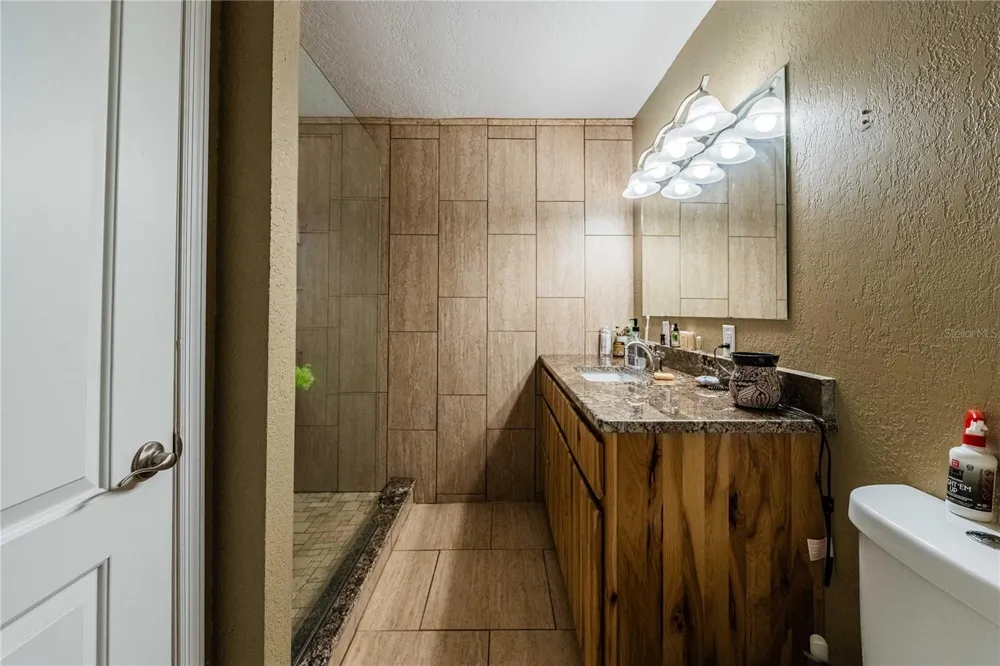 5934 RIDGE DRIVE Lakeland, FL 33813