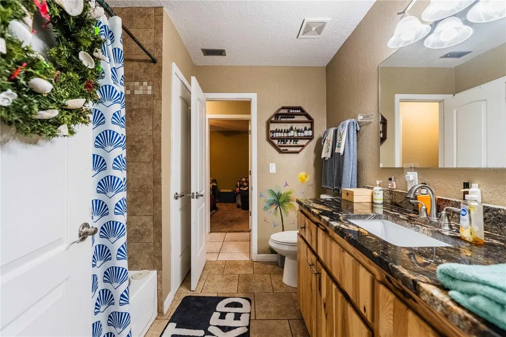 5934 RIDGE DRIVE Lakeland, FL 33813