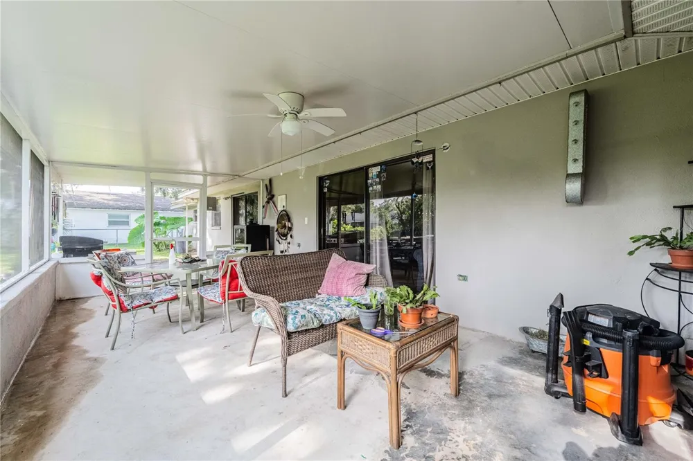 5934 RIDGE DRIVE Lakeland, FL 33813