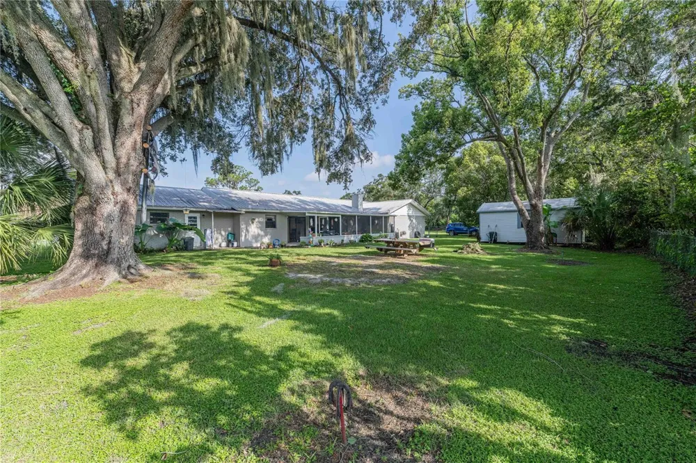 5934 RIDGE DRIVE Lakeland, FL 33813