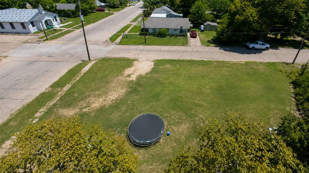 600 Preston Street Waco, TX 76704