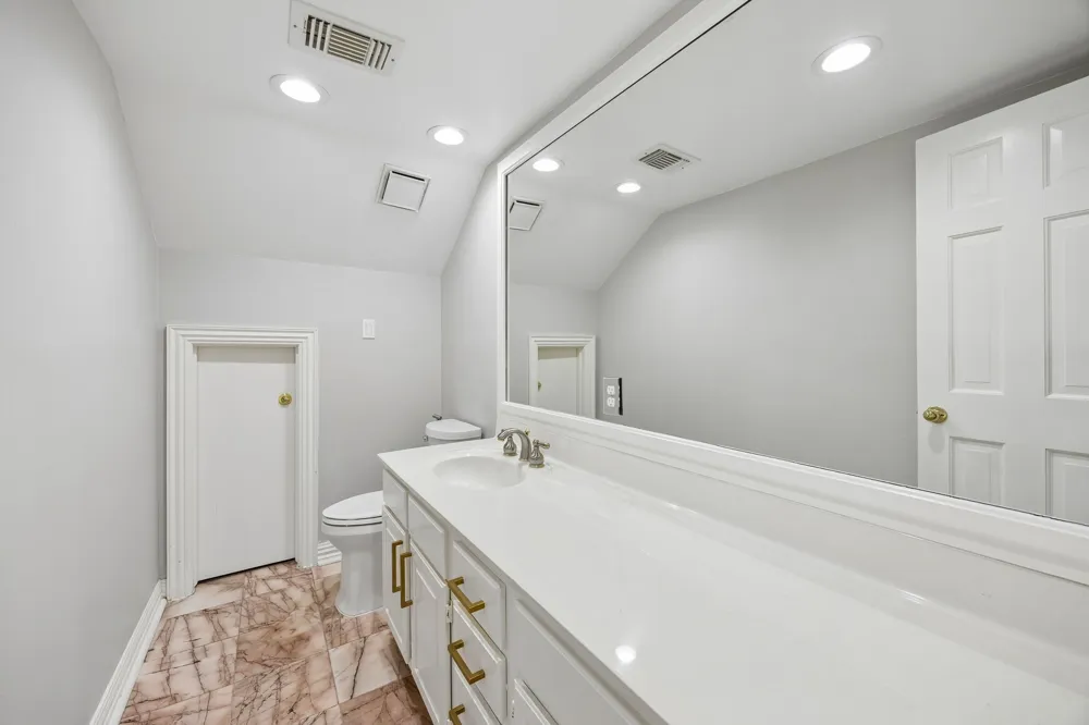 45 Clansmoor Court Sugar Land, TX 77479
