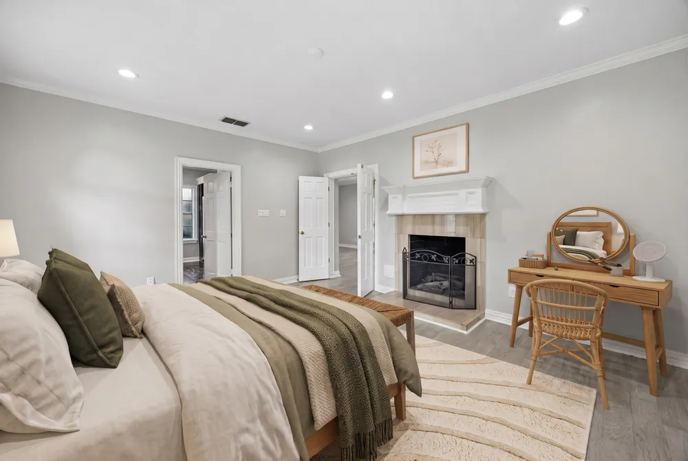 45 Clansmoor Court Sugar Land, TX 77479