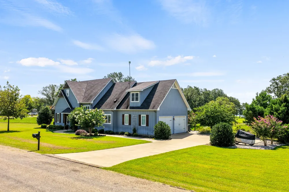 245 Private Road 2714 Mt Pleasant, TX 75455