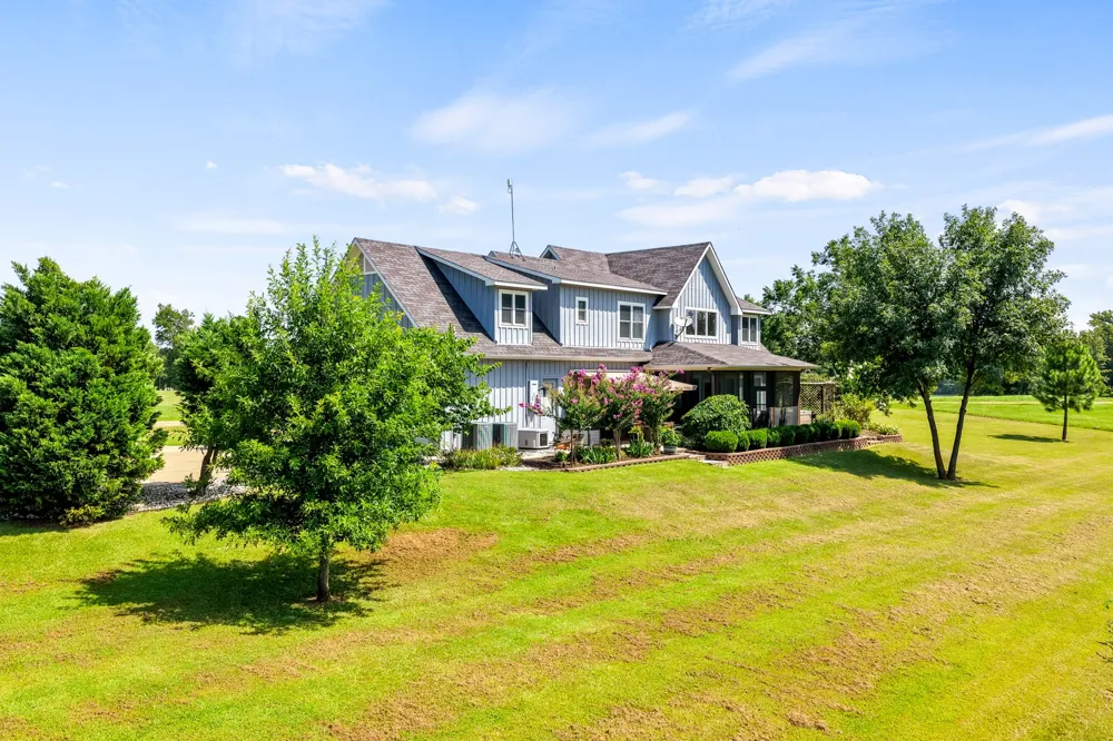 245 Private Road 2714 Mt Pleasant, TX 75455