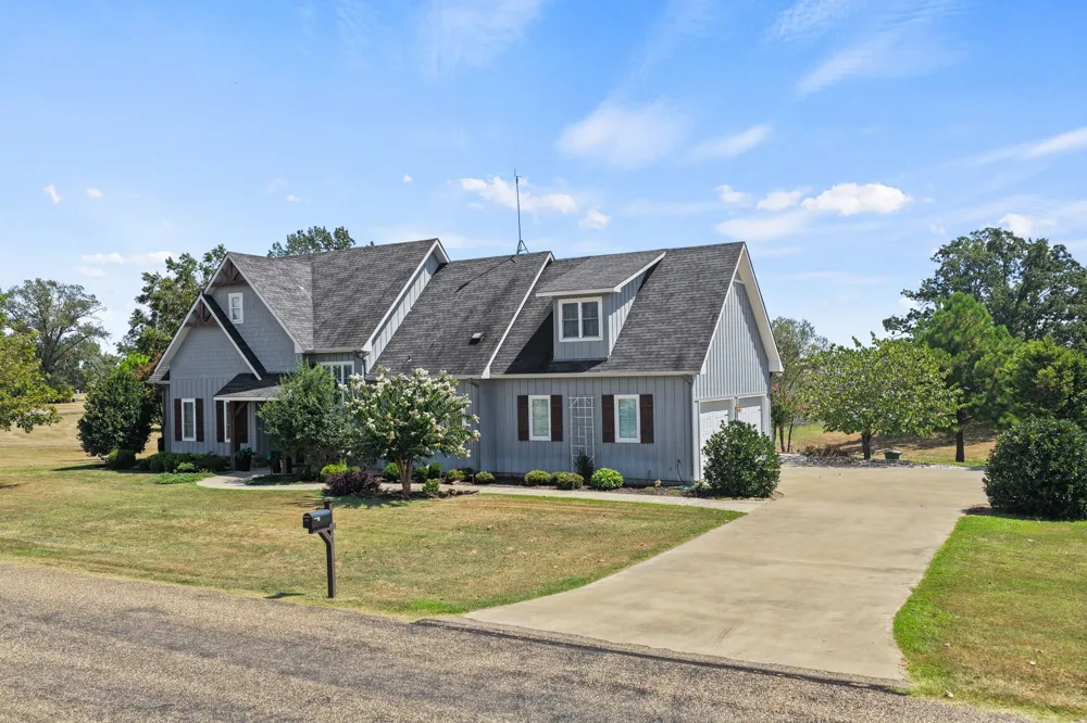 245 Private Road 2714 Mt Pleasant, TX 75455
