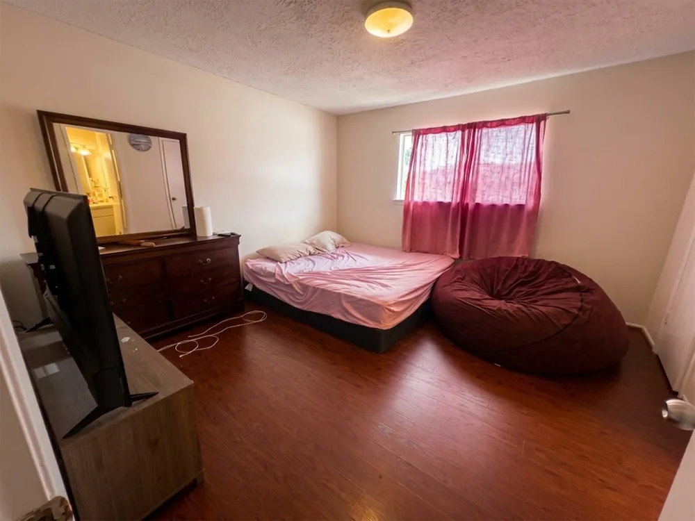 7216 Crownwest Street #7216 Houston, TX 77072