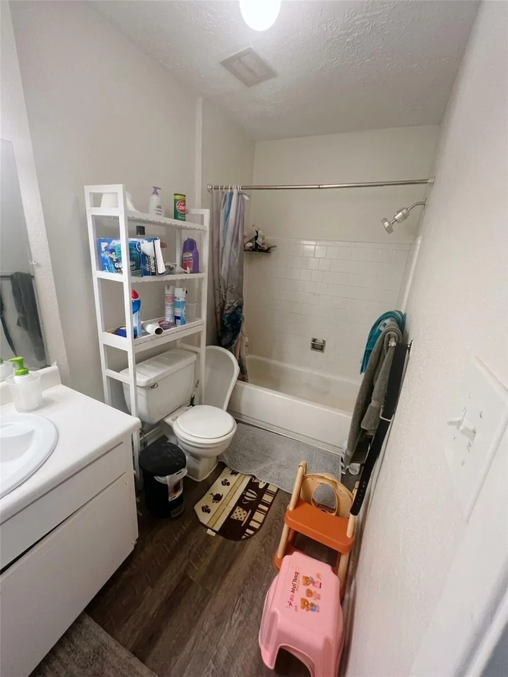 7216 Crownwest Street #7216 Houston, TX 77072