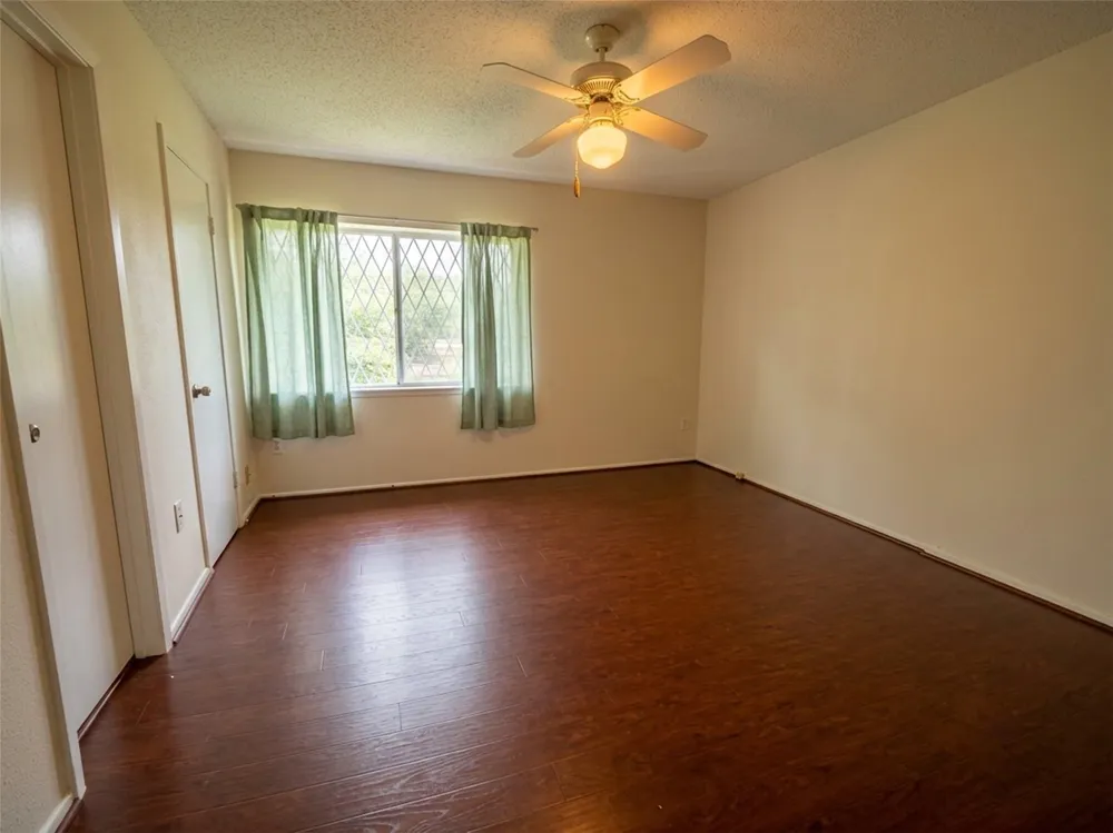 7216 Crownwest Street #7216 Houston, TX 77072