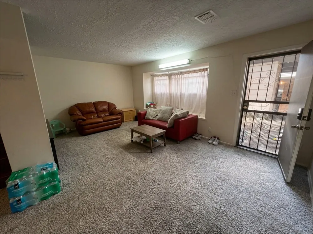 7216 Crownwest Street #7216 Houston, TX 77072