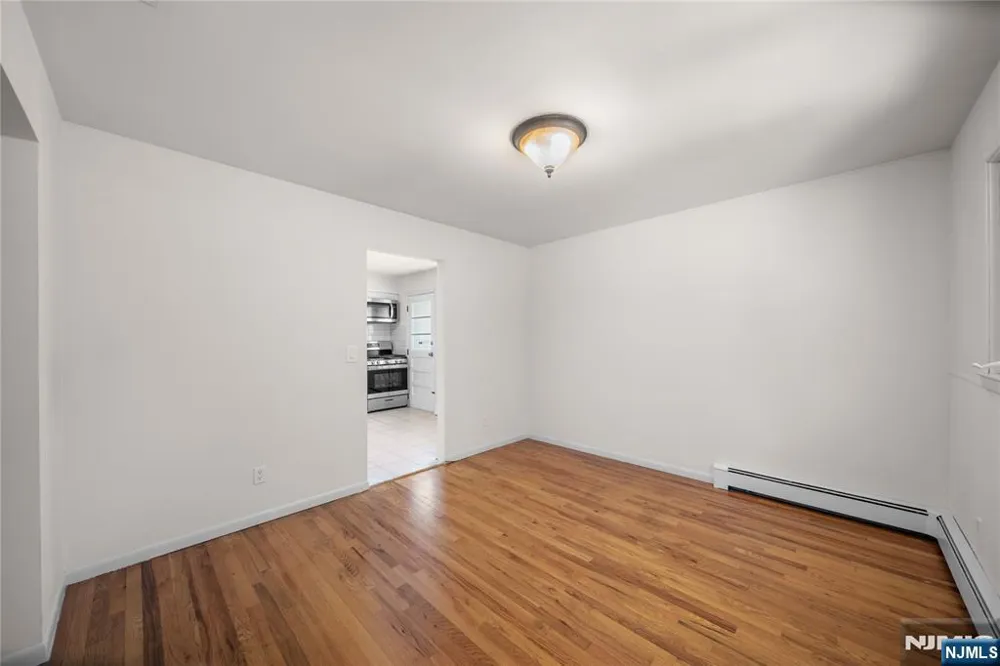 2 Henry Street Englewood Cliffs, NJ 07632