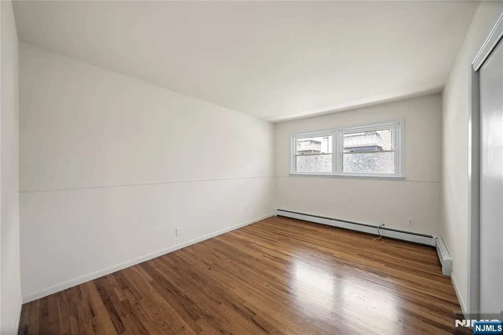 2 Henry Street Englewood Cliffs, NJ 07632