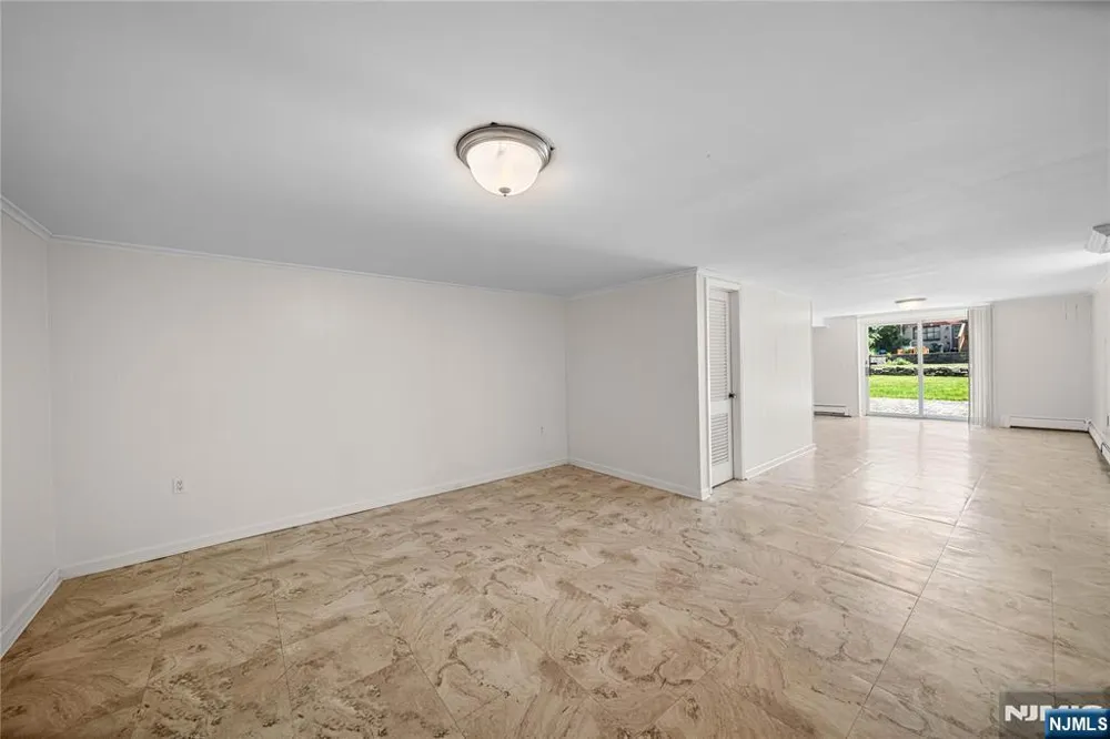 2 Henry Street Englewood Cliffs, NJ 07632