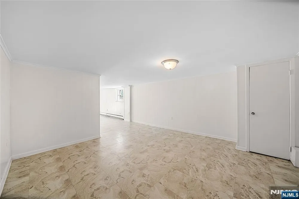 2 Henry Street Englewood Cliffs, NJ 07632