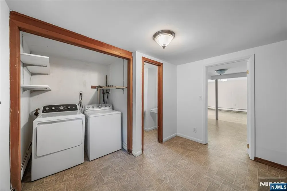 2 Henry Street Englewood Cliffs, NJ 07632