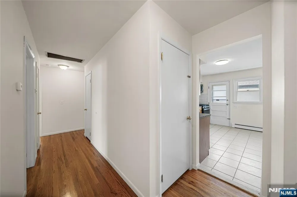 2 Henry Street Englewood Cliffs, NJ 07632