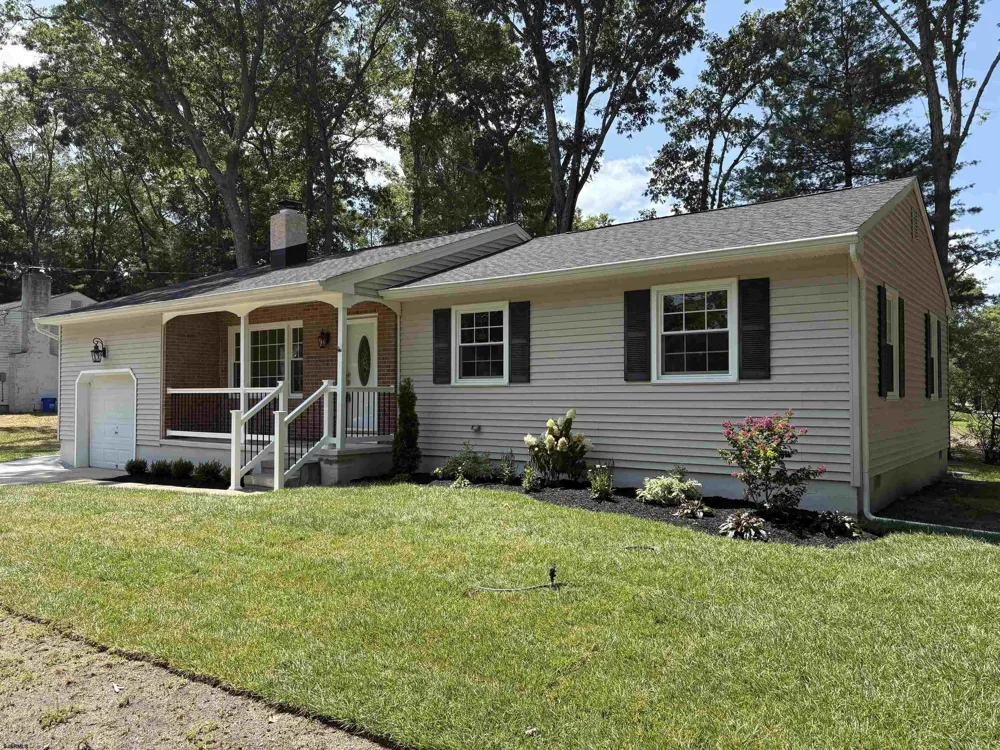 1111 Shelburne Ave Absecon, NJ 08201