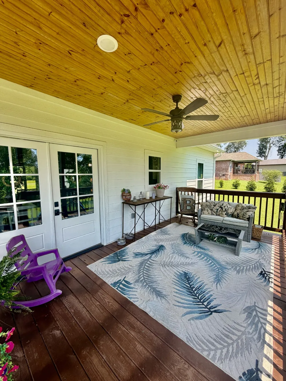 17 Tad Rd Leoma, TN 38468