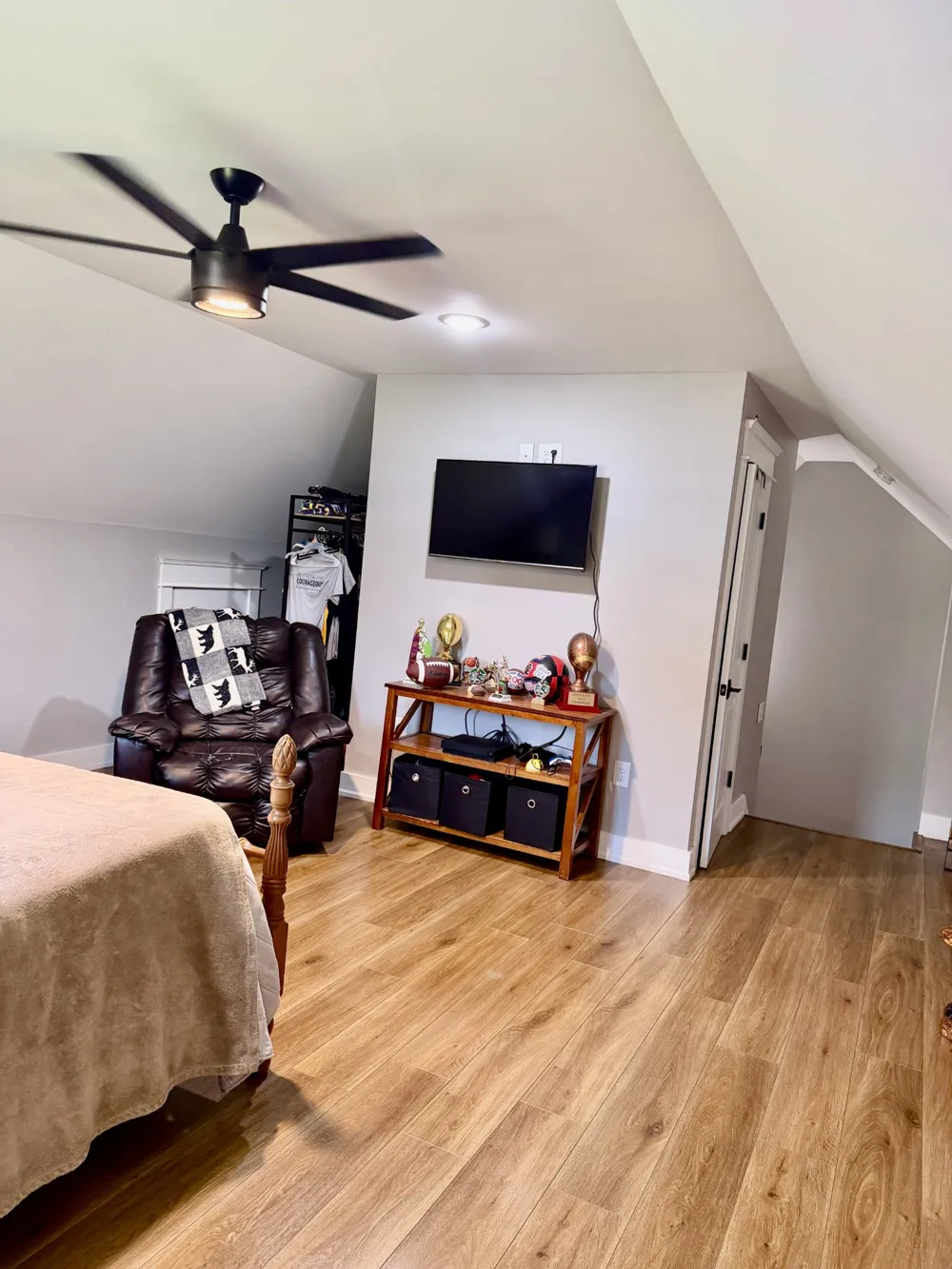 17 Tad Rd Leoma, TN 38468