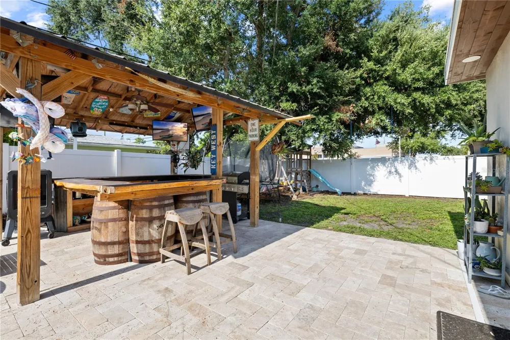 6623 12TH TERRACE St Petersburg, FL 33710