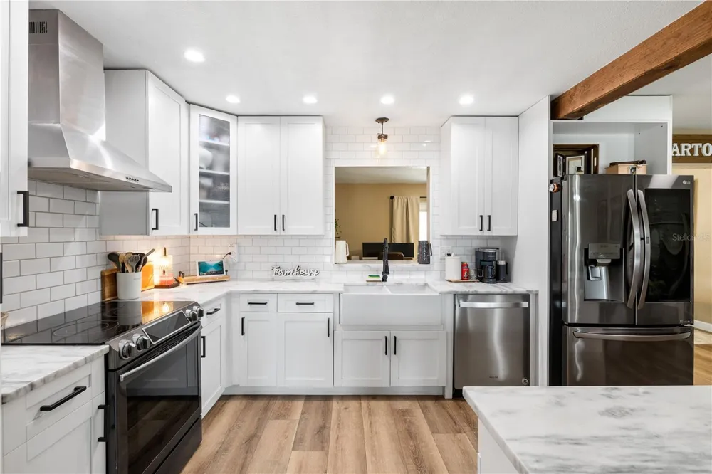 6623 12TH TERRACE St Petersburg, FL 33710