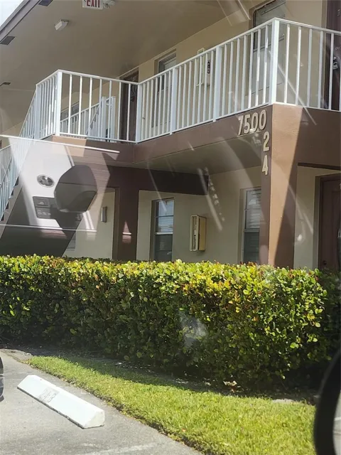 7500 NW 4th Place