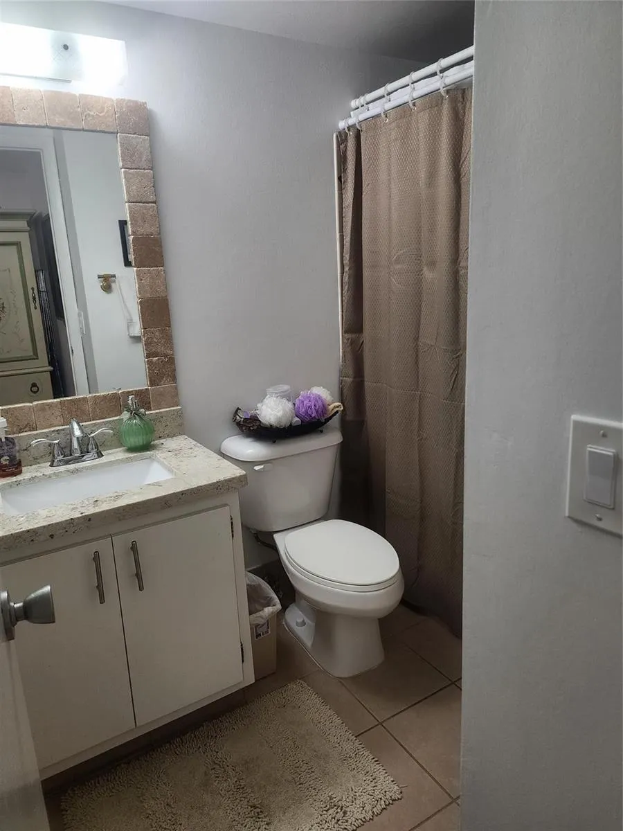 7500 NW 4th Place Margate, FL 33063