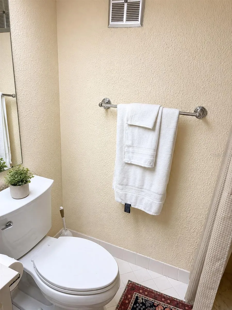 4575 COVE CIRCLE #506 St Petersburg, FL 33708
