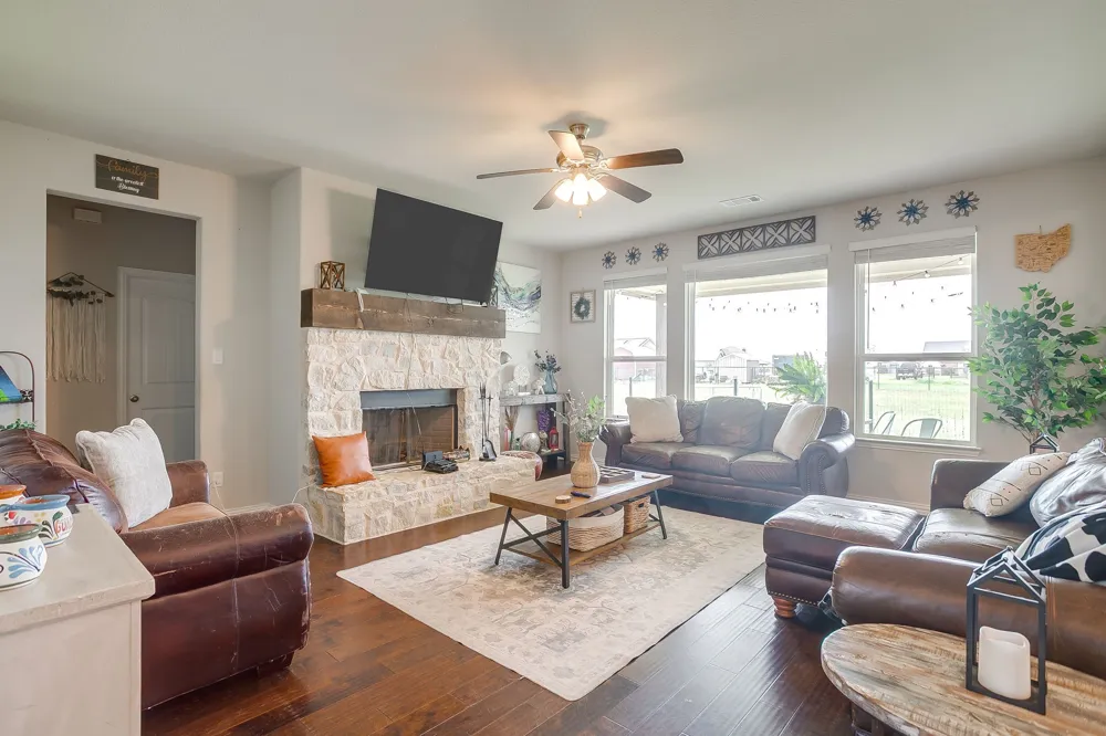 6316 Rhoden Avenue Godley, TX 76044