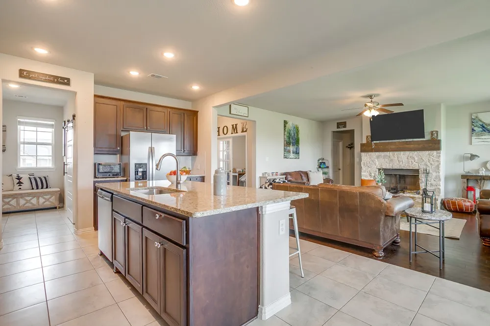 6316 Rhoden Avenue Godley, TX 76044