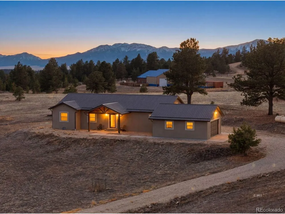 1401 Larkspur Lane Westcliffe, CO 81252