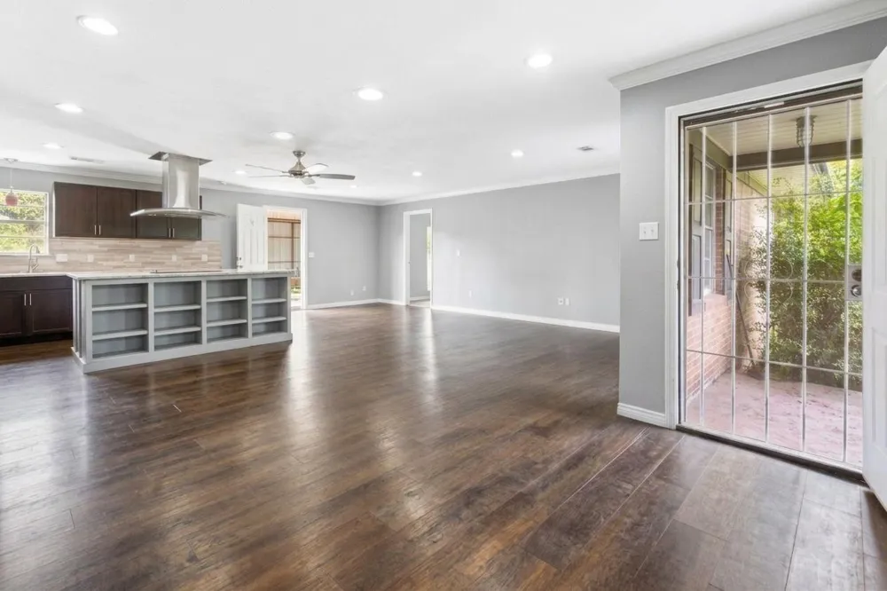 704 E Grand Street Whitewright, TX 75491
