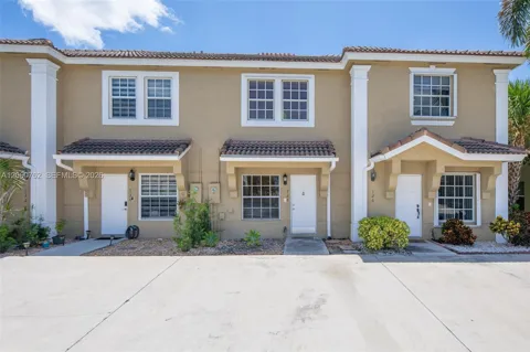 728 SW 122nd Ave