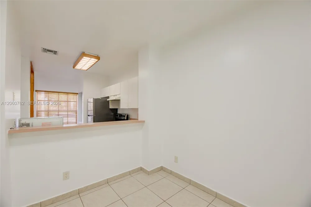 728 SW 122nd Ave Pembroke Pines, FL 33025